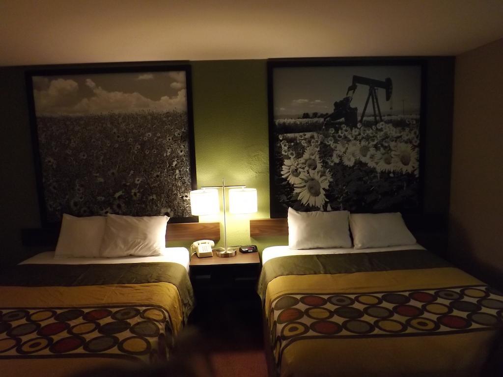 Super 8 By Wyndham Sterling Co Hotel Quarto foto