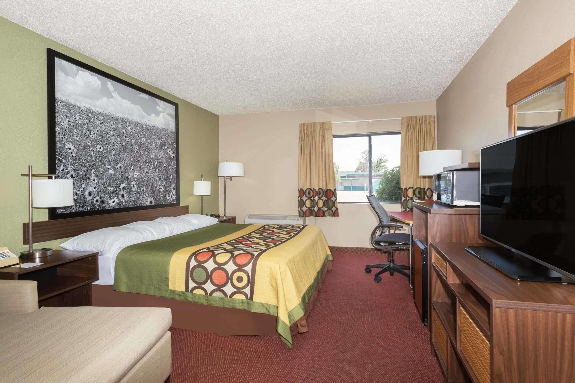 Super 8 By Wyndham Sterling Co Hotel Exterior foto